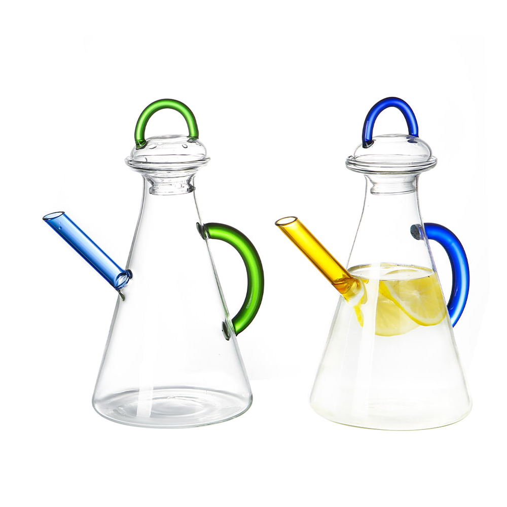 Jarra de agua cónica de vidrio de borosilicato con asa y pico de color