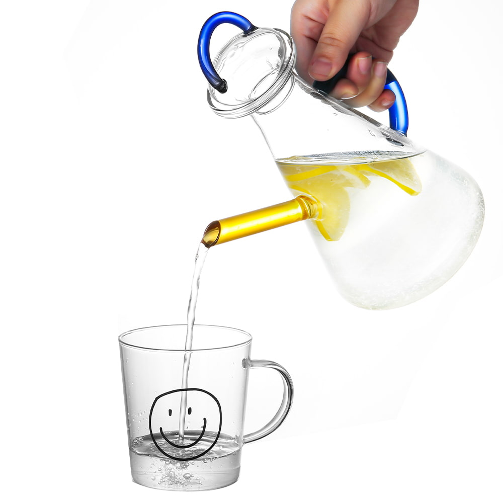 Jarra de agua cónica de vidrio de borosilicato con asa y pico de color